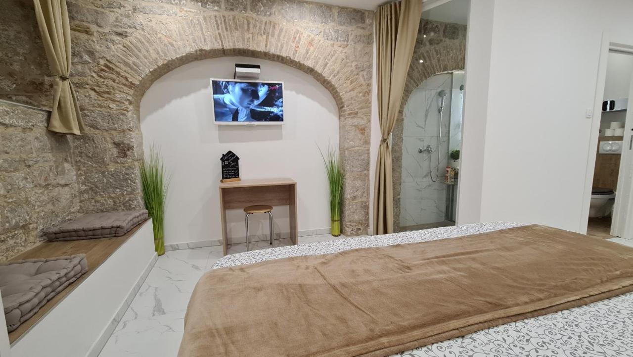 Tales Of Split - 100 Meters From The Seafront Apartamento Exterior foto