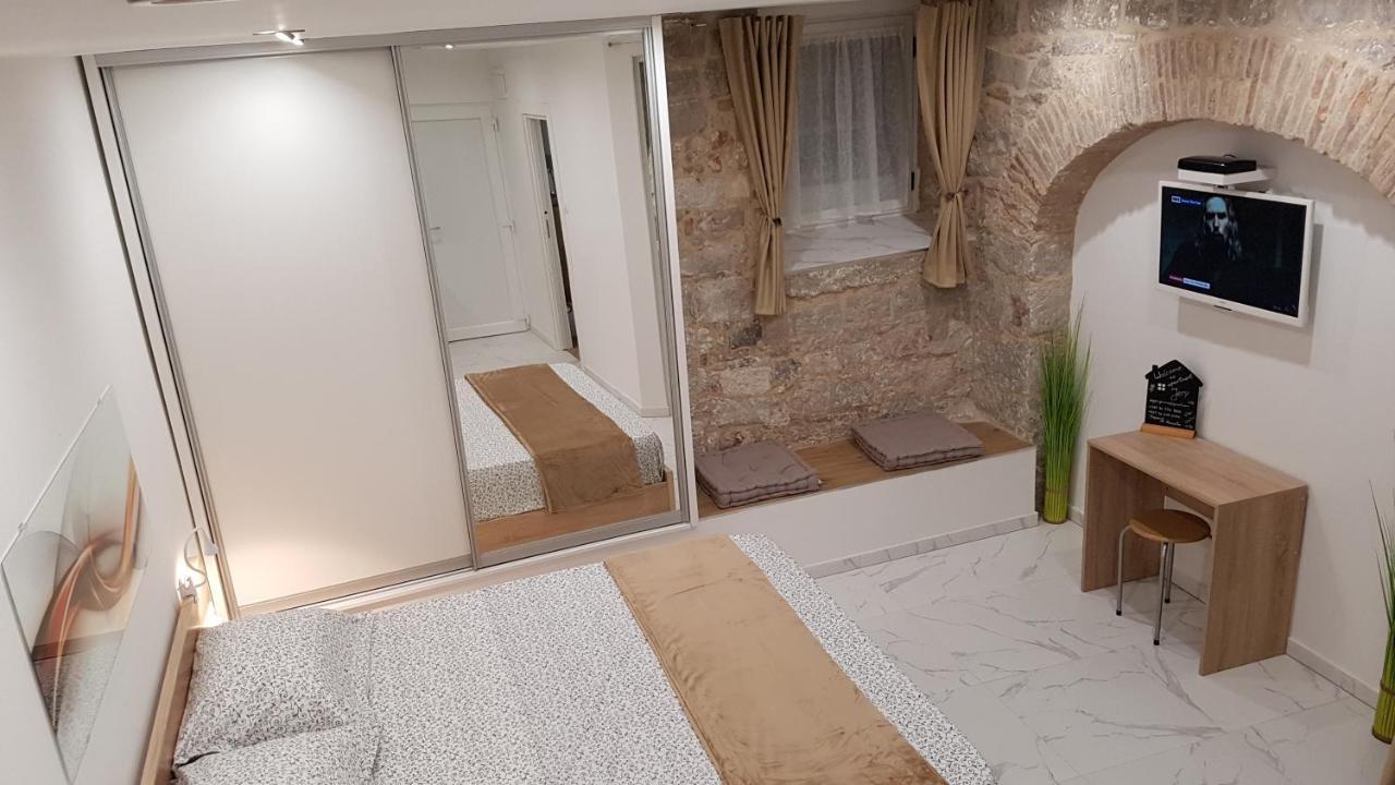 Tales Of Split - 100 Meters From The Seafront Apartamento Exterior foto