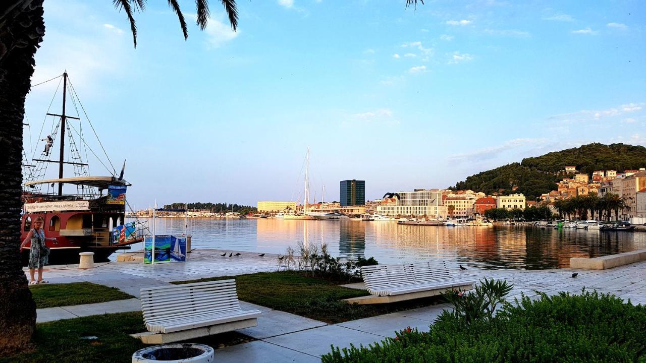 Tales Of Split - 100 Meters From The Seafront Apartamento Exterior foto